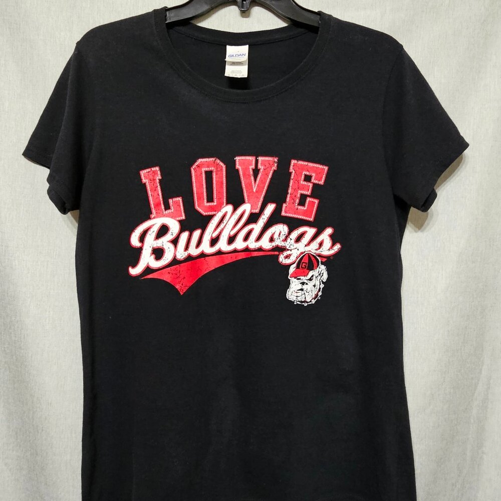 Womans Georgia Bulldog T-Shirt LOVE Bulldogs Tee Gildan Size M Football Tee
